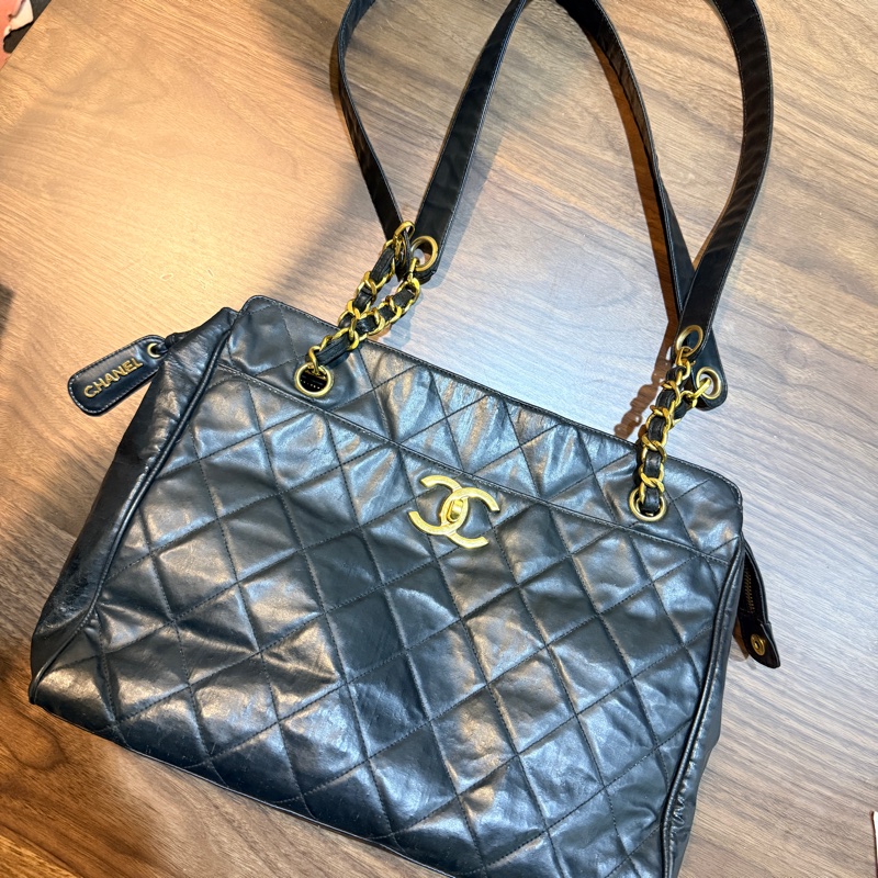 隨便甜賣chanel香奈兒24 K金 肩背托特包 很輕又好裝的實揹款-1