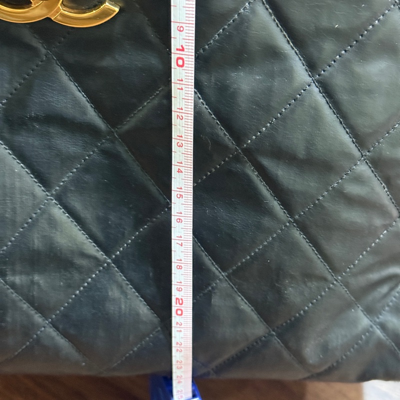 隨便甜賣chanel香奈兒24 K金 肩背托特包 很輕又好裝的實揹款-8