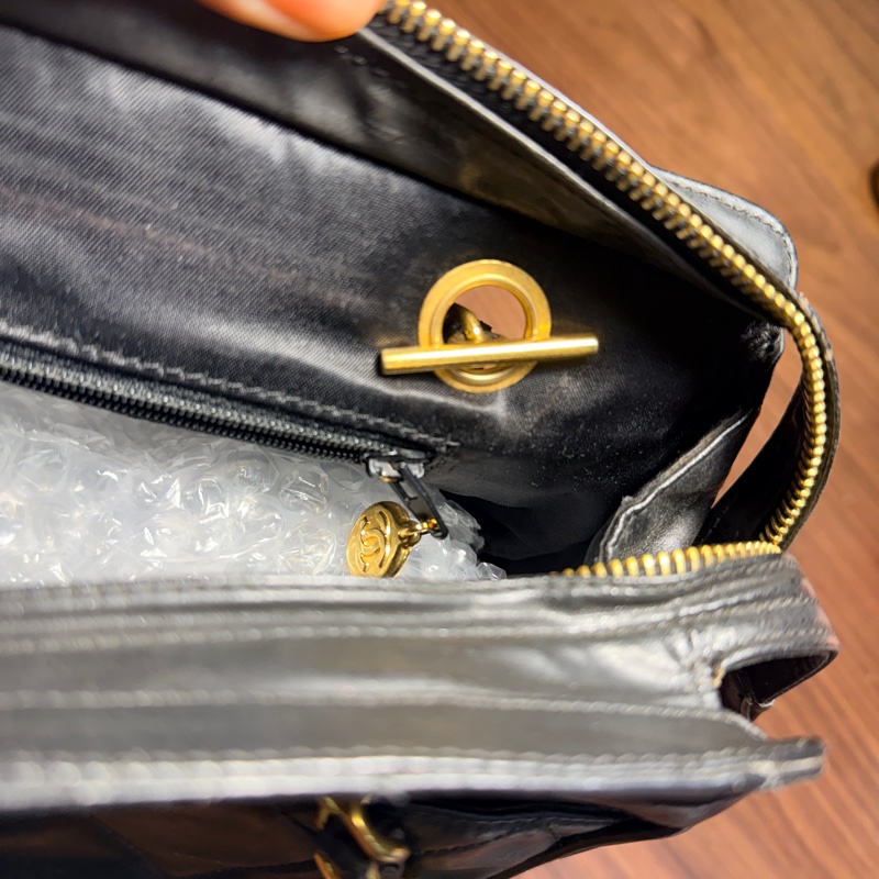 隨便甜賣chanel香奈兒24 K金 肩背托特包 很輕又好裝的實揹款-17