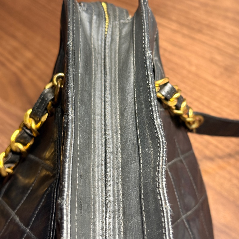 隨便甜賣chanel香奈兒24 K金 肩背托特包 很輕又好裝的實揹款-23