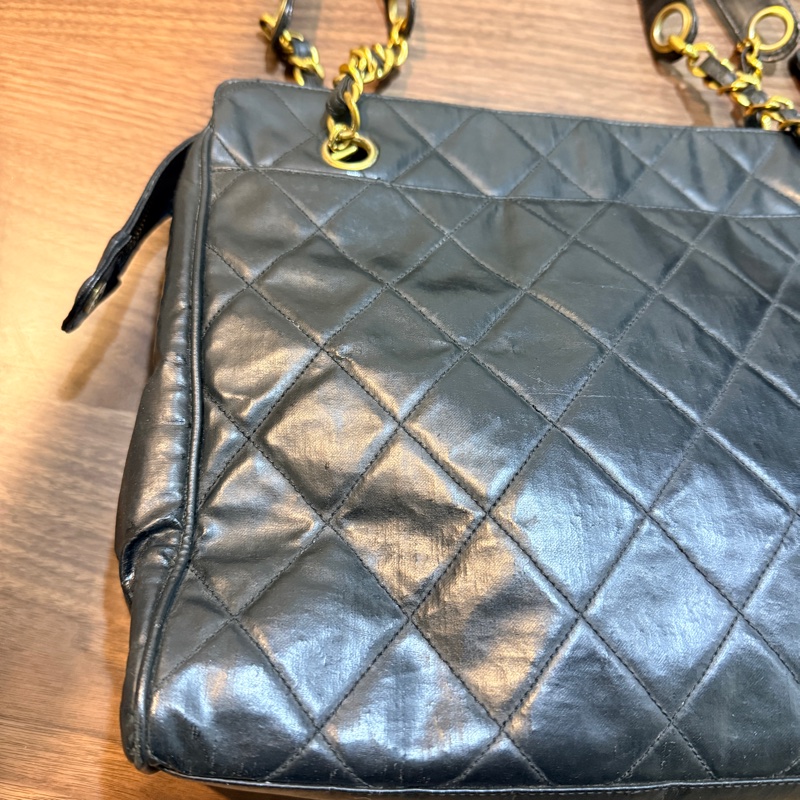 隨便甜賣chanel香奈兒24 K金 肩背托特包 很輕又好裝的實揹款-28