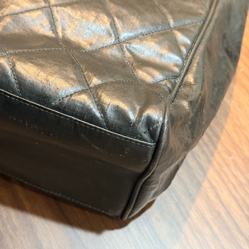 隨便甜賣chanel香奈兒24 K金 肩背托特包 很輕又好裝的實揹款-31