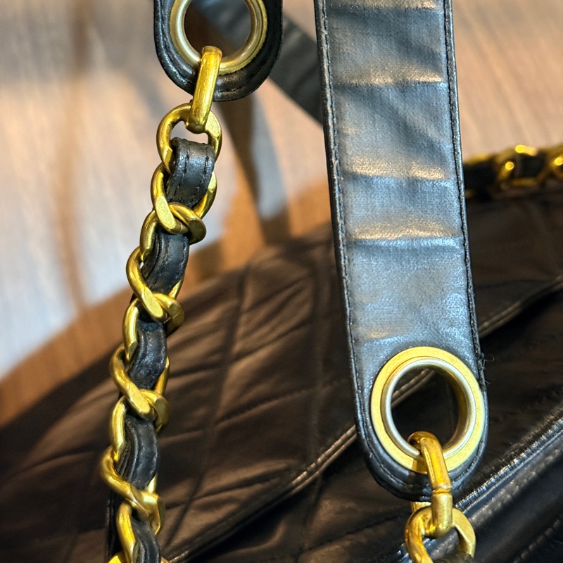 隨便甜賣chanel香奈兒24 K金 肩背托特包 很輕又好裝的實揹款-44