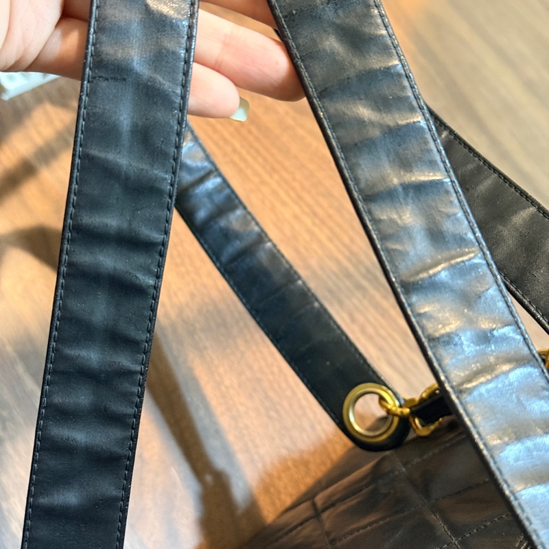 隨便甜賣chanel香奈兒24 K金 肩背托特包 很輕又好裝的實揹款-45