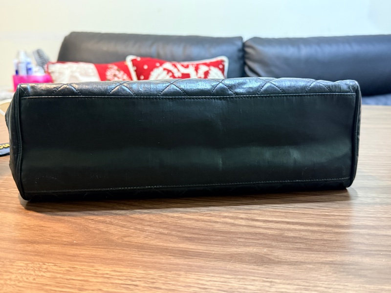 隨便甜賣chanel香奈兒24 K金 肩背托特包 很輕又好裝的實揹款-67