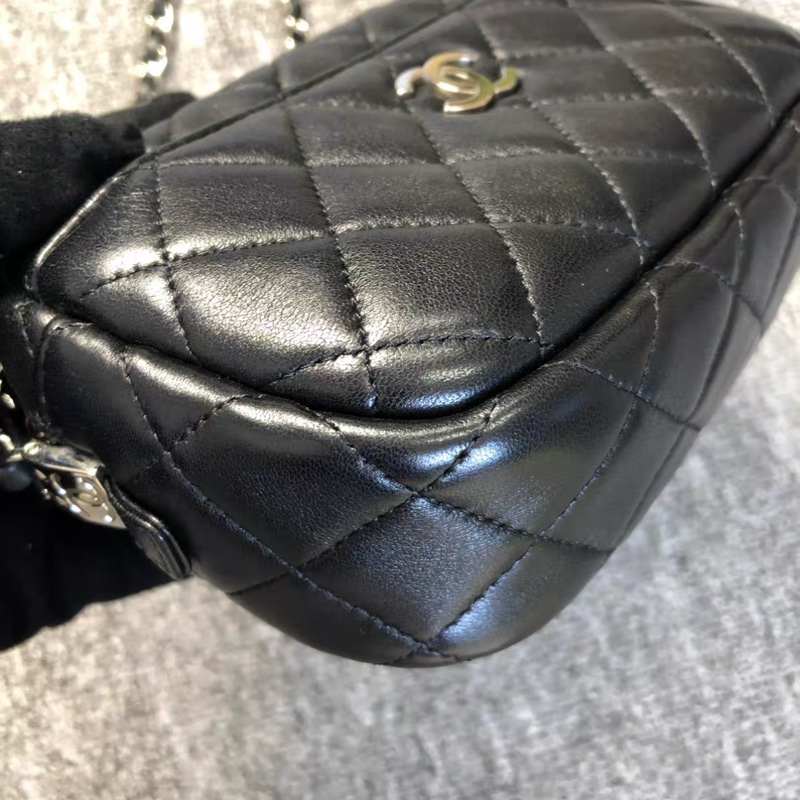 Chanel 黑銀鍊條相機包 Camera Bag-4