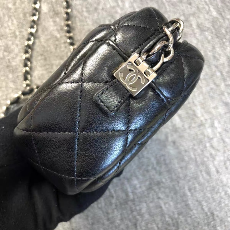 Chanel 黑銀鍊條相機包 Camera Bag-5