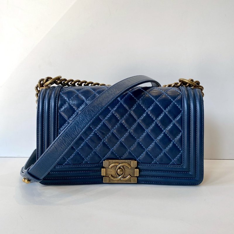 CHANEL BOY 25cm 午夜藍 仿舊 金鏈 油蠟 牛皮 肩背 斜背 口蓋包 A67086-0