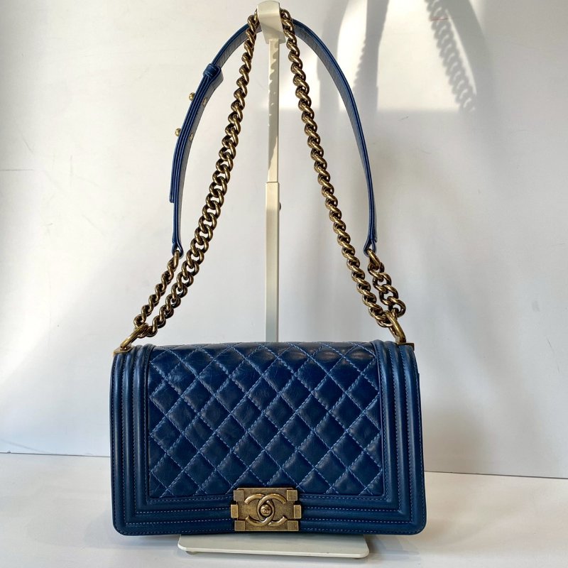 CHANEL BOY 25cm 午夜藍 仿舊 金鏈 油蠟 牛皮 肩背 斜背 口蓋包 A67086-1