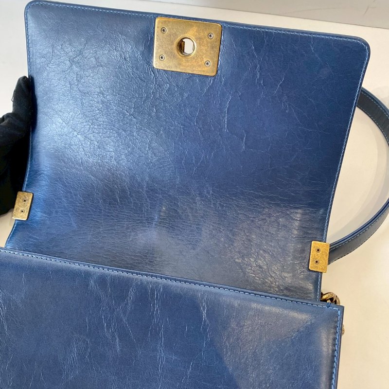 CHANEL BOY 25cm 午夜藍 仿舊 金鏈 油蠟 牛皮 肩背 斜背 口蓋包 A67086-7