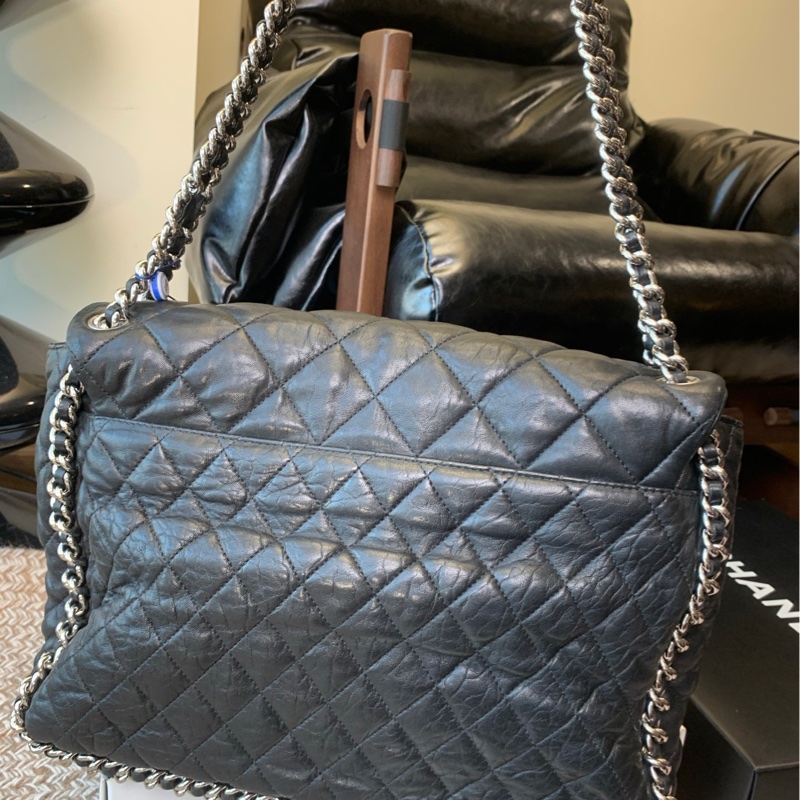 Chanel香奈兒XXL黑銀多鏈條滾邊cf機場包-3