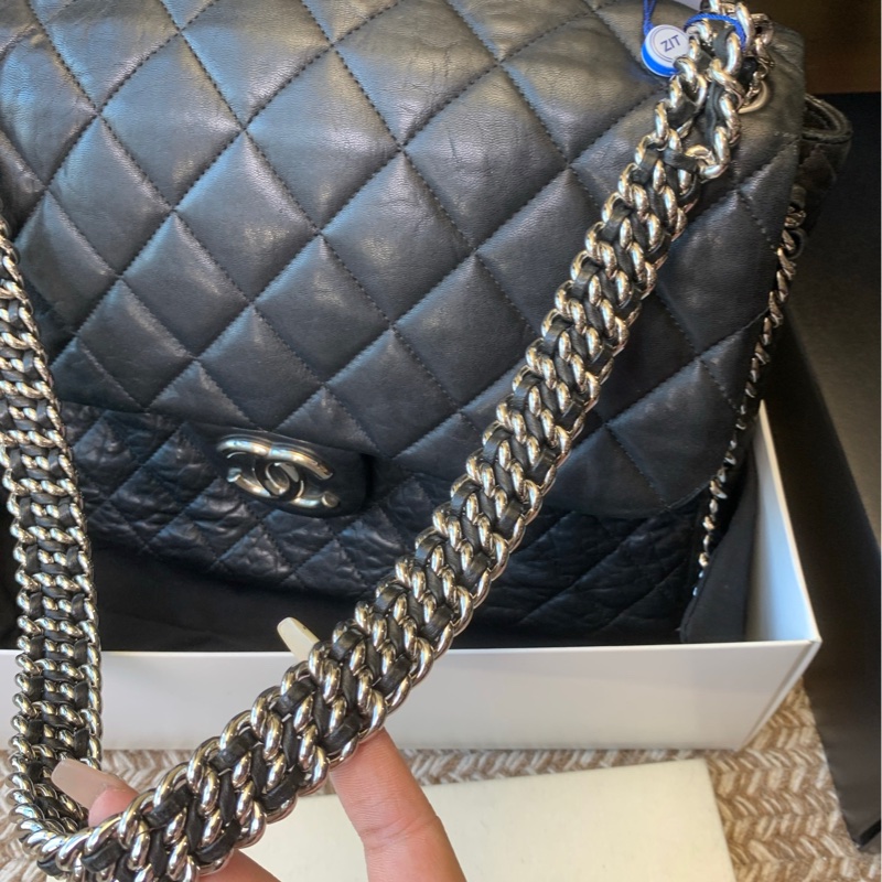 Chanel香奈兒XXL黑銀多鏈條滾邊cf機場包-5