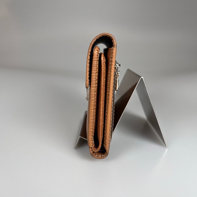 LV M5801 咖啡水波紋三折短夾-3