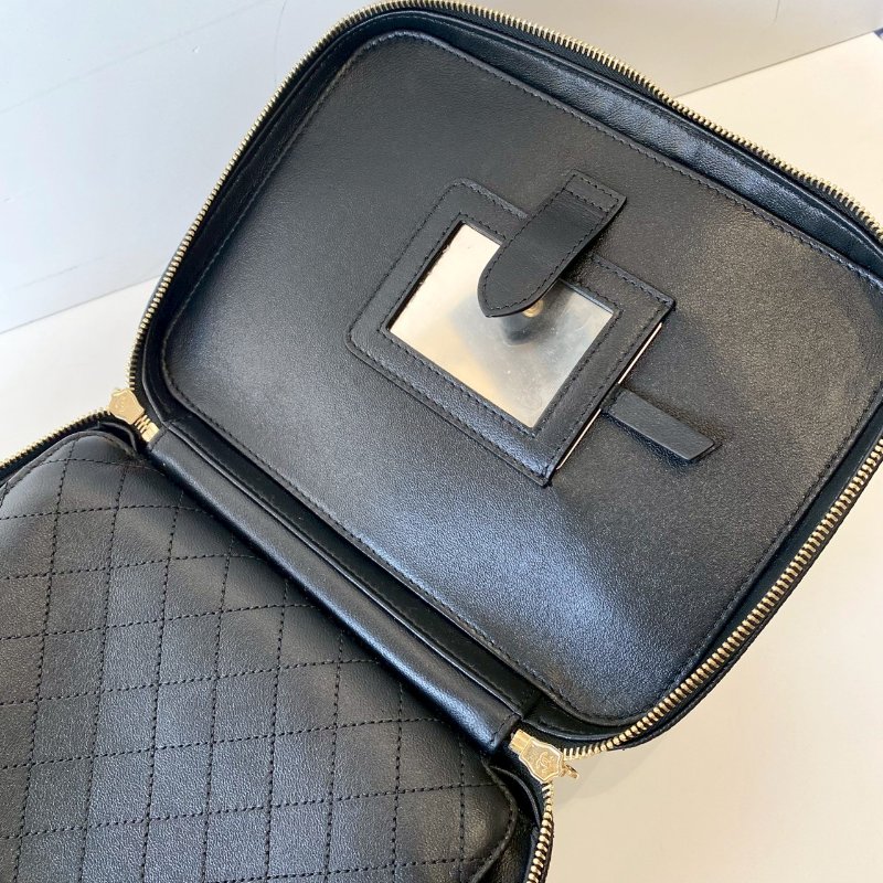 CHANEL 絕版 Vavnity Case 大型 化妝盒包 黑色 荔枝紋 牛皮 菱格 霧金鏈 A93344-6