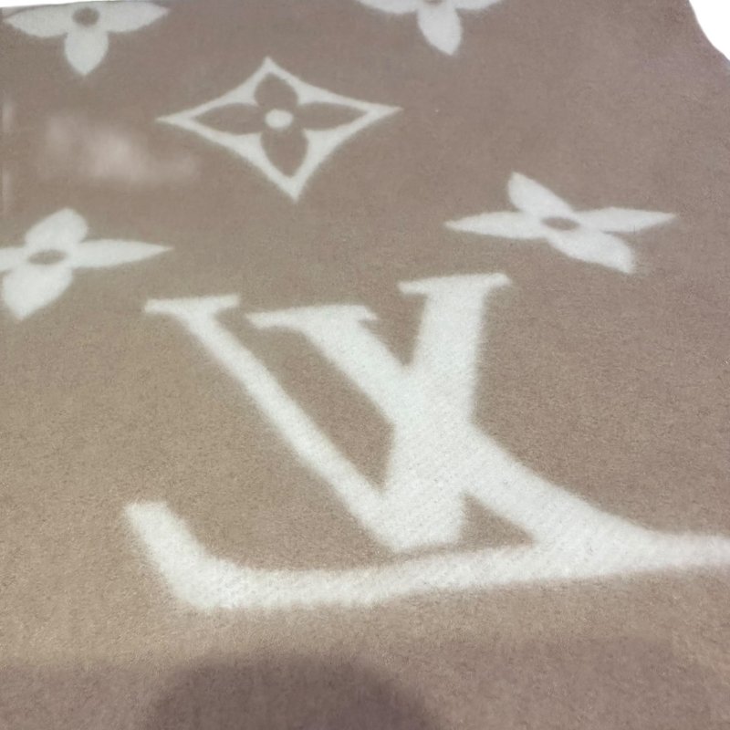 【美收精品】LV M78123茶白色流蘇圍巾 4-940-3