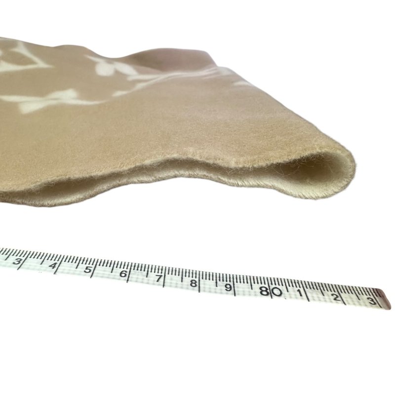 【美收精品】LV M78123茶白色流蘇圍巾 4-940-11
