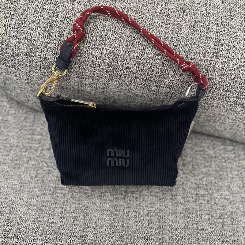 2026新品Miu Miu 燈芯絨化妝袋 3個色-4