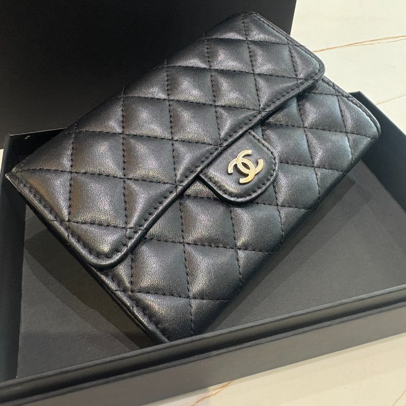 *SHIHNA名牌精品* CHANEL 經典菱格黑金口蓋中夾-2