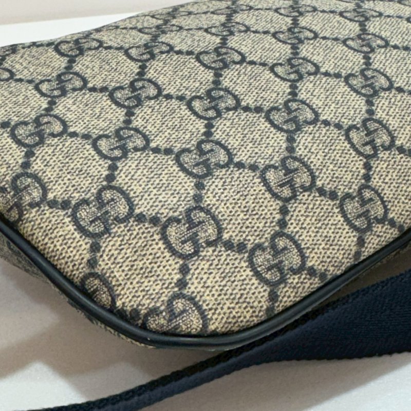 GUCCI 胸口包/腰包 85成新-4