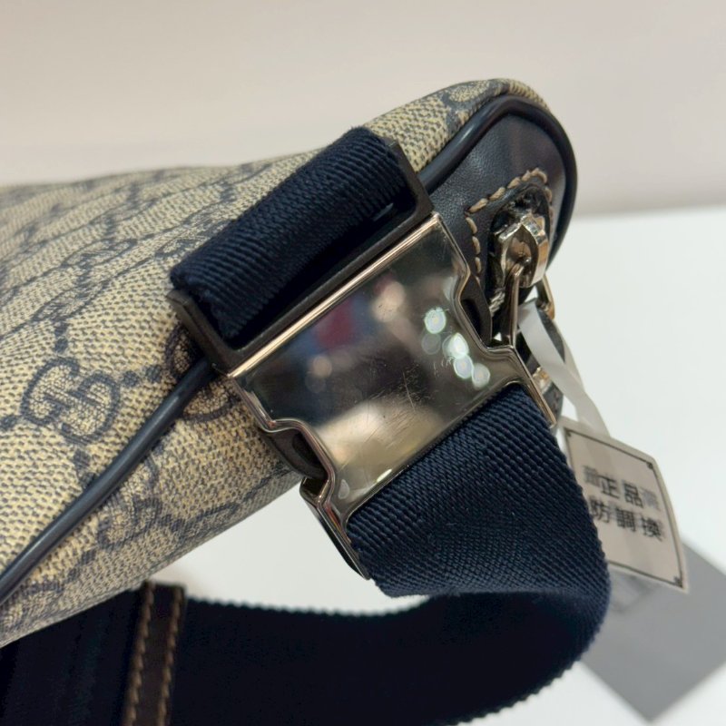 GUCCI 胸口包/腰包 85成新-8