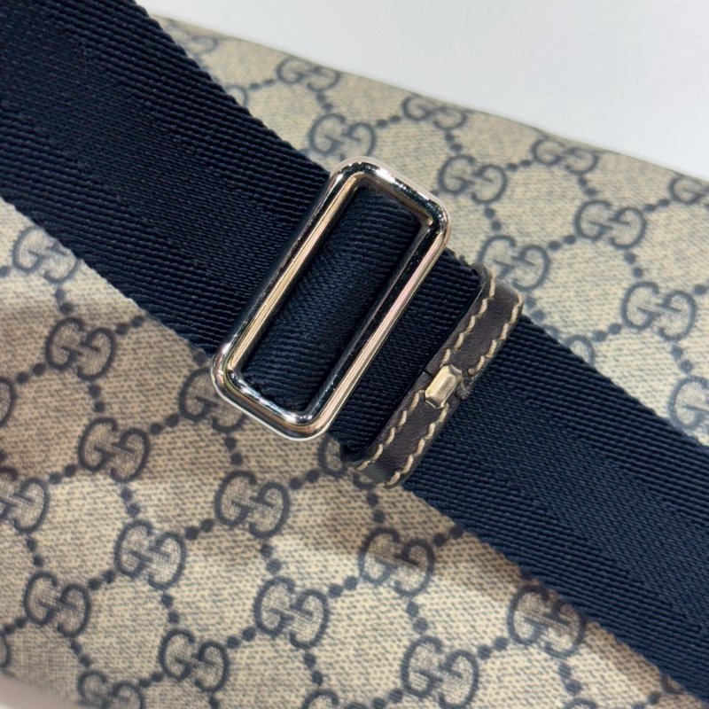 GUCCI 胸口包/腰包 85成新-10