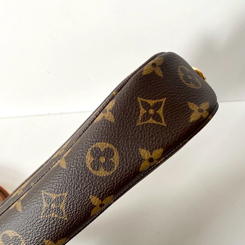 LV 新款 WALLET ON CHAIN IVY 老花 多功能 肩背 斜背 磁釦 腋下包 M81911-3