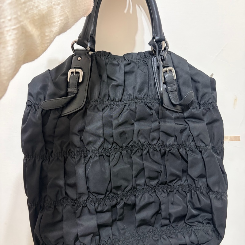 Prada Black Tessuto Gaufre尼龍包-1