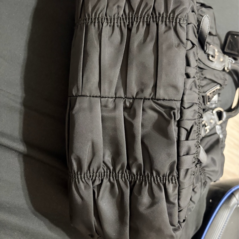 Prada Black Tessuto Gaufre尼龍包-8