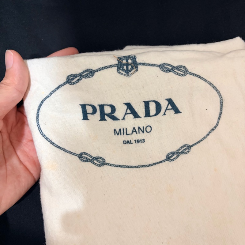 Prada Black Tessuto Gaufre尼龍包-14