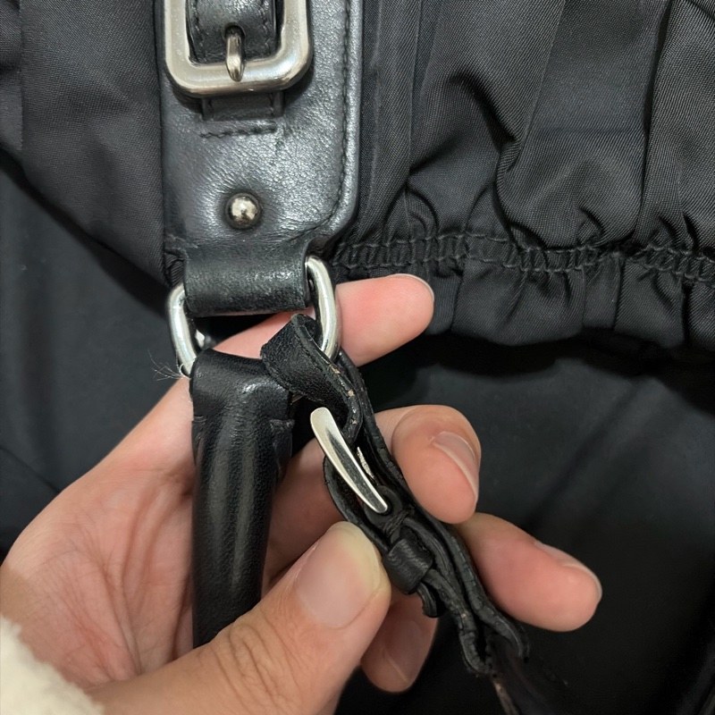 Prada Black Tessuto Gaufre尼龍包-18