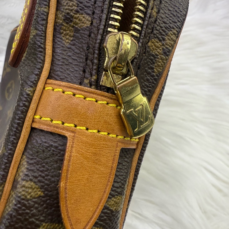 LOUIS VUITTON Marly Bandouliere Bag-14