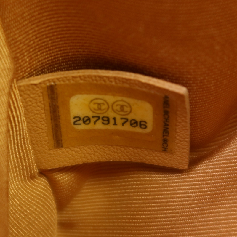 CHANEL 牛皮皮革Boy 25金扣鏈帶肩背袋-6