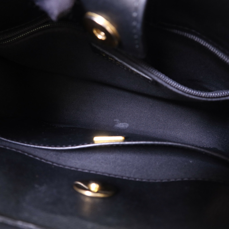 CHANEL 牛皮皮革24S Hobo金扣鏈帶手挽肩背兩用袋-5