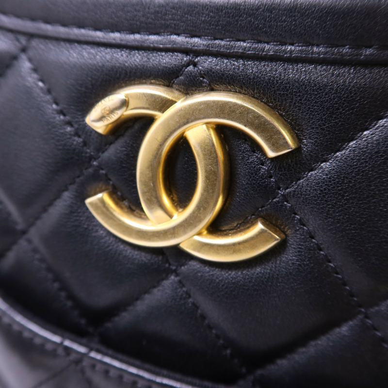 CHANEL 牛皮皮革24S Hobo金扣鏈帶手挽肩背兩用袋-10