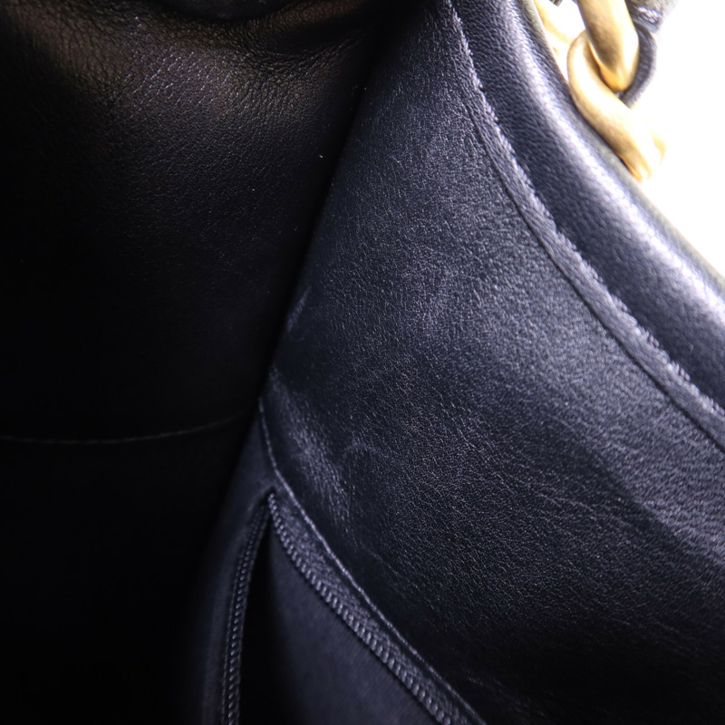 CHANEL 牛皮皮革24S Hobo金扣鏈帶手挽肩背兩用袋-16