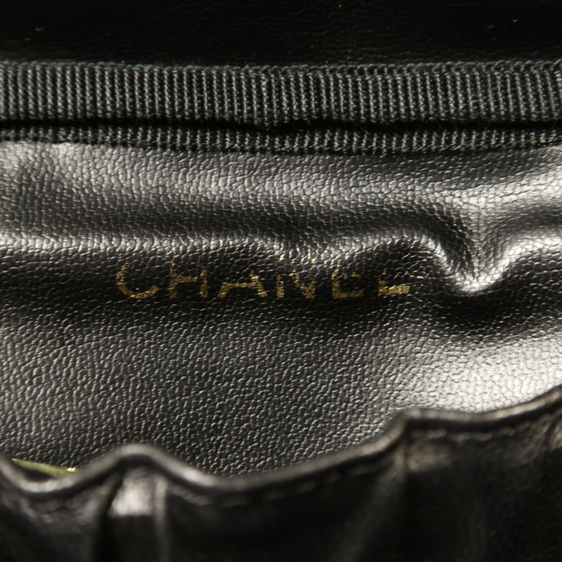 CHANEL 牛皮皮革Vintage Vanity Case金扣手挽袋-5