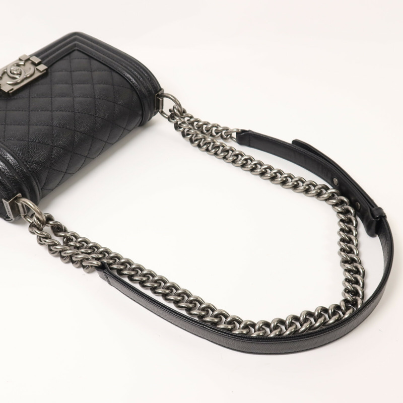 CHANEL 牛皮皮革Boy 20銀扣鏈帶肩背袋-7
