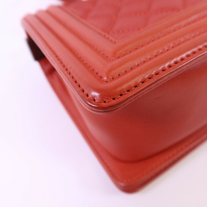 CHANEL 牛皮皮革Boy 25鏈帶肩背袋-14