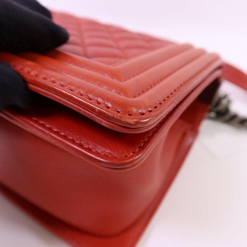 CHANEL 牛皮皮革Boy 25鏈帶肩背袋-21