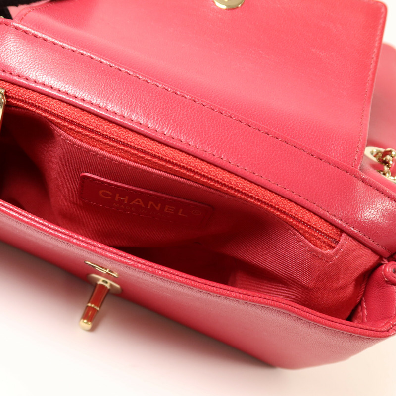 CHANEL 牛皮皮革Chain Shoulder金扣鏈帶肩背袋-4