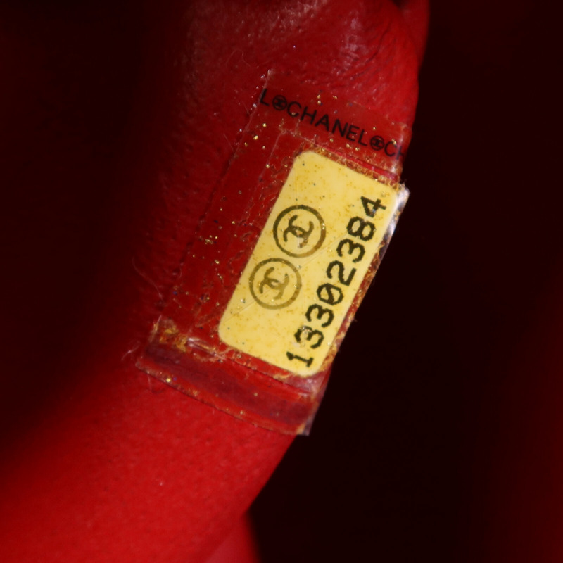 CHANEL 漆皮皮革Maxi Classic銀扣鏈帶肩背袋-7