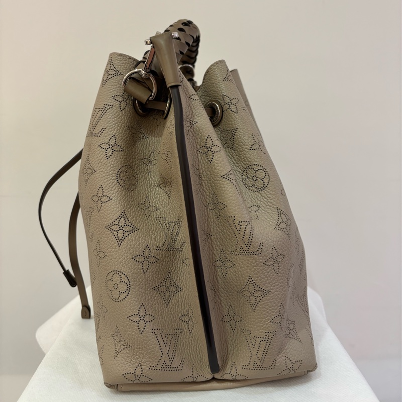 LV Muria編織手提把水桶包-2