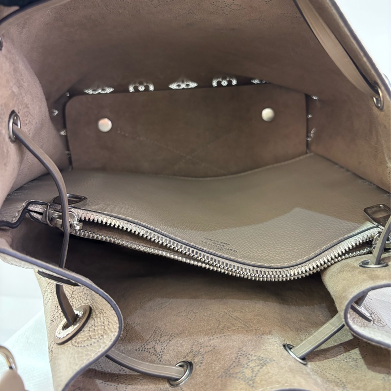 LV Muria編織手提把水桶包-8