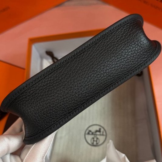 全新 Hermes愛馬仕伊芙琳迷你黑金肩背包-4