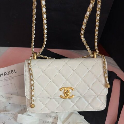 全新保存品 Chanel香奈兒雙金珠白色牛皮金扣鏈條包白雪公主配色