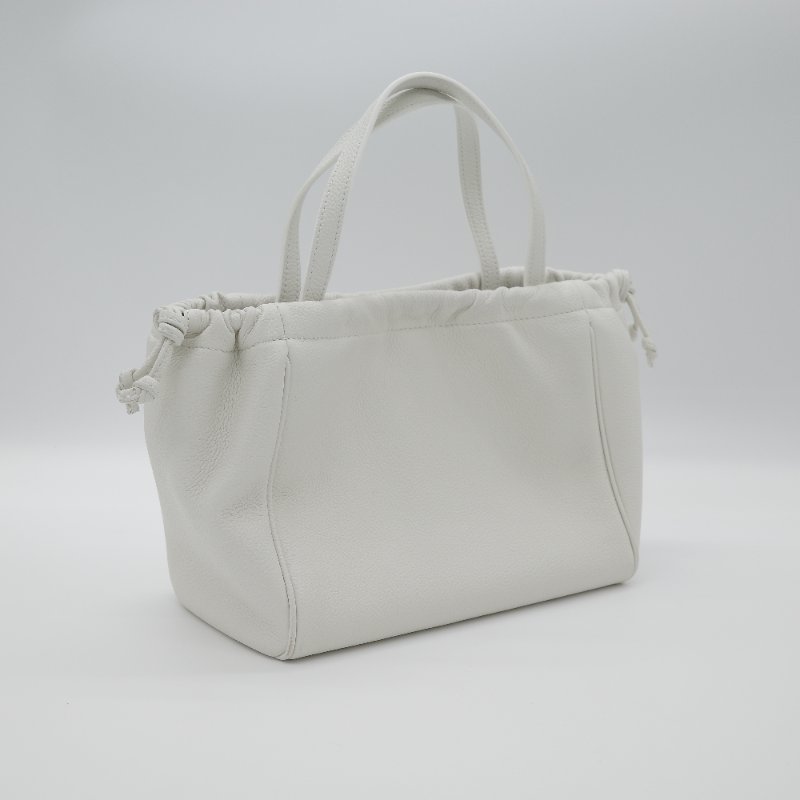 Celine 思琳 Small Cabas Cuir Triomphe 白色 顆粒小牛皮 抽繩 凱旋門手提包 肩背包-3