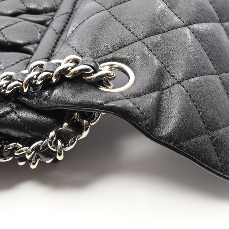香奈兒 (CHANEL) Matelasse Around Chain Shoulder Bag Lambskin Black Used Women SHW-7
