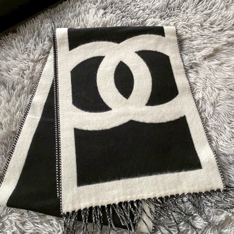 CHANEL 26P 大CC 黑白 雙色 雙面 羊絨 圍巾-0