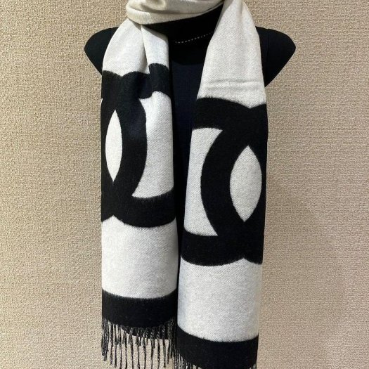 CHANEL 26P 大CC 黑白 雙色 雙面 羊絨 圍巾-5