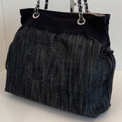 Chanel香奈兒經典雙C刺繡黑色牛仔抽繩燒賣托特鏈條包-2